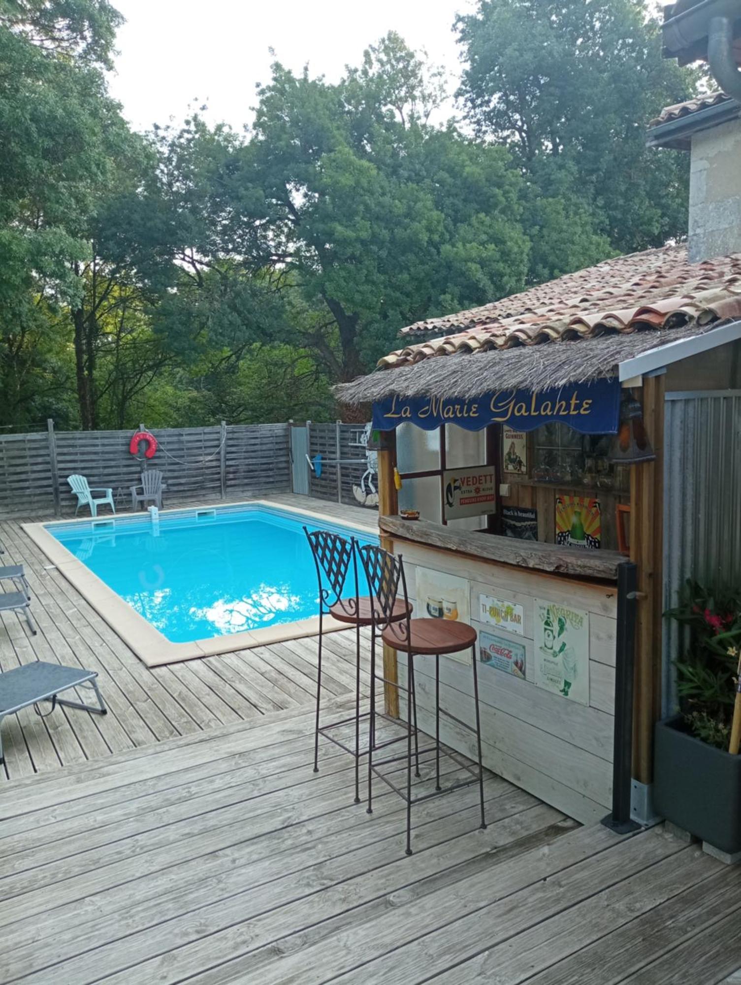 La Girondine Bed & Breakfast Galgon Exterior foto