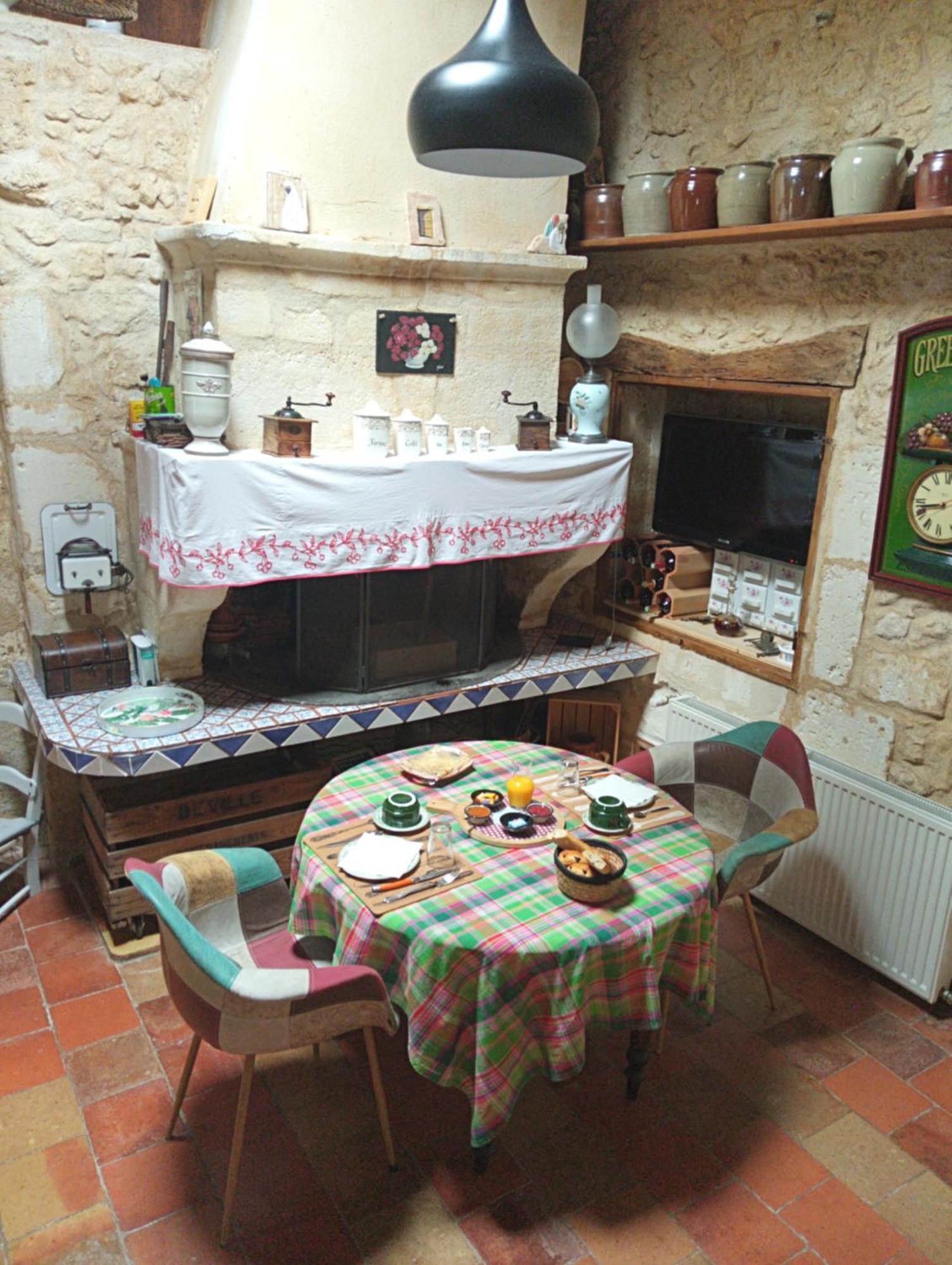 La Girondine Bed & Breakfast Galgon Exterior foto