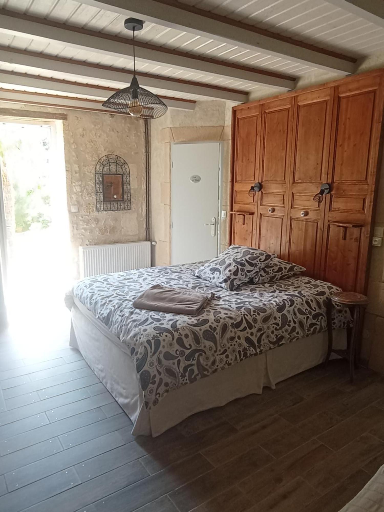 La Girondine Bed & Breakfast Galgon Exterior foto